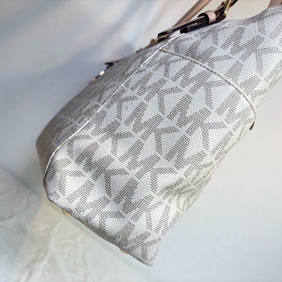 🤍 Michael Kors Cream and Tan Tote Bag - Picture 6 of 16